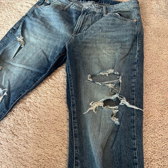 Distressed Blue Denim Jeans - Picture 3 of 5